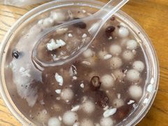 -芳婆糕团店(王府大街店)
