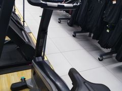 -迪卡侬(高新万达店)