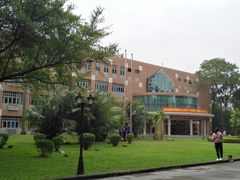 -广东外语外贸大学(白云山校区)