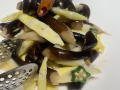 -巴盟人家·内蒙地方菜(华丽家族店)