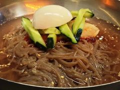 -许哥东北烧烤·铁丳烤串·宫后夹肉(繁花中心店)