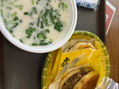 -穆得·老周家牛肉烧饼(普利街店)