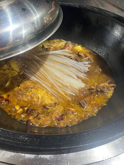 70後铁锅炖(坡博总店)图片