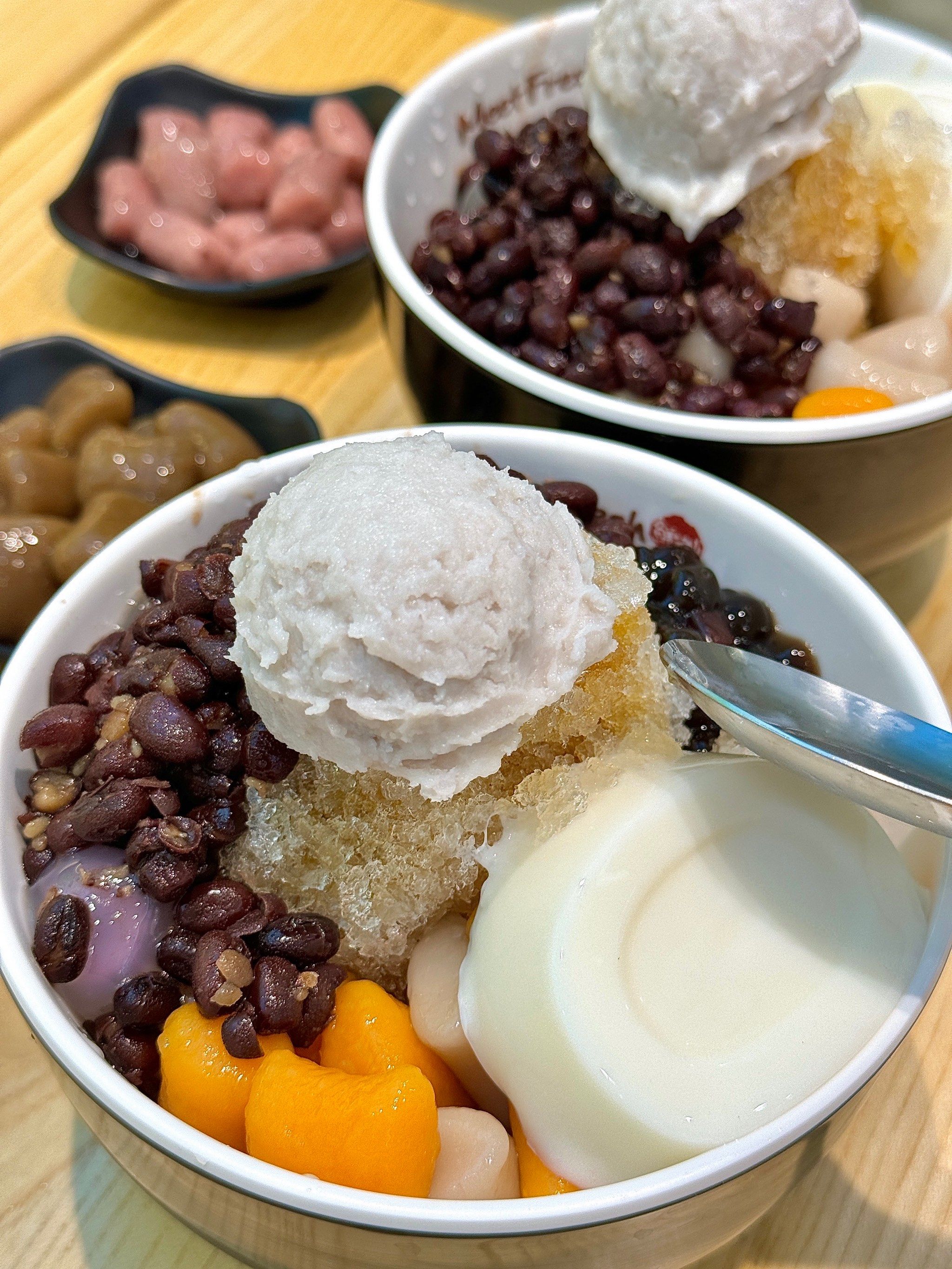 这次出的超级芋霸碗真的出在我的心巴上了,爱上芋圆芋泥只需要这一碗!