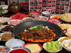 -沸炉重庆老火锅(军事博物馆店)