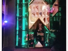 -UP嘻哈酒吧(粉巢店)