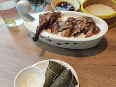 -龙聚德北京烤鸭(沙坪坝华宇A馆店)