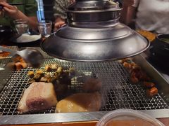 -肉甲韩国木炭烤肉(新壹街1店)