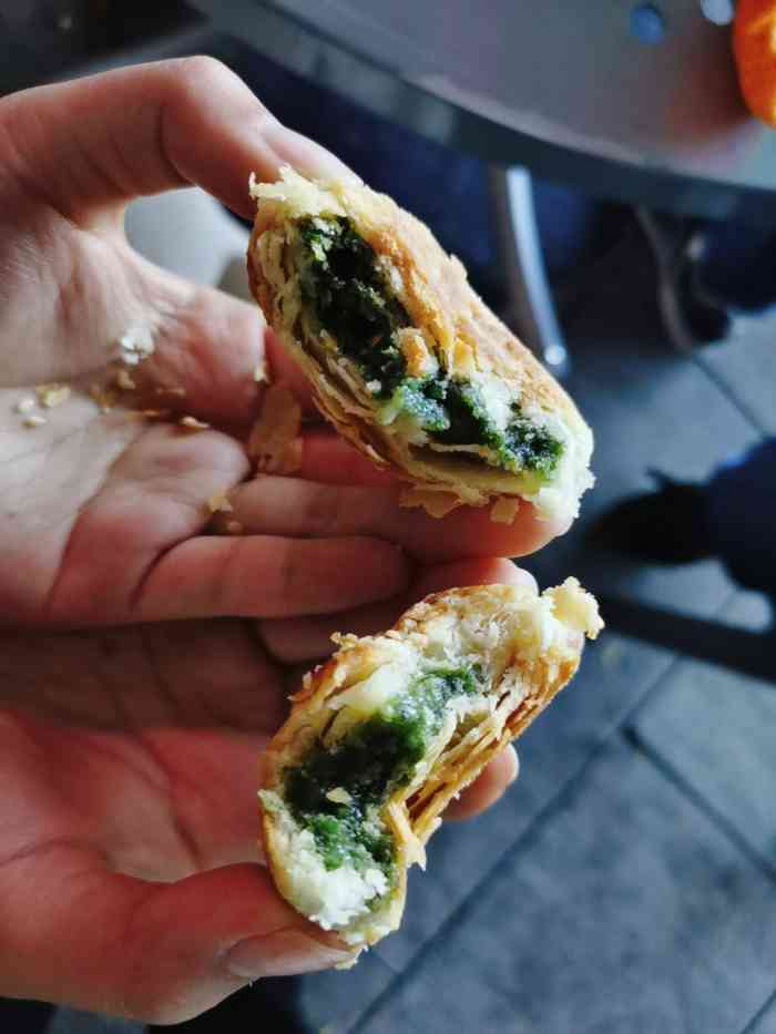 王天顺海苔饼-"距离大餐还有一段时间,来古镇上吃点当地特.