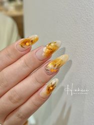 -花岐款式专研健康美甲沙龙