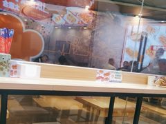 -魔都三兄弟酸辣粉·蘸卤炸串(虹桥万科店)