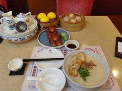 荔湾艇仔粥-点都德(北京路贰店)