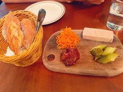 -羽深肉铺 Steak & Wine