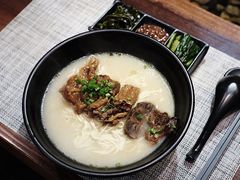 招牌牛三宝汤面-难得一面