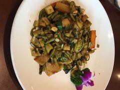 拍蒜炒酸杂菜-国家五钻酒家·西樵旺阁渔村(西樵店)