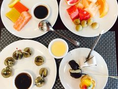 -荣誉国际酒店-云顶旋转餐厅