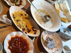 -严记小天府酸菜鱼(西四路店)