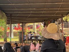 -侯臣咖啡文化村