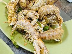 椒盐濑尿虾-贞姨美食·老字号海鲜大排档