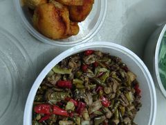 -廖哥泡椒兔(峨眉店)