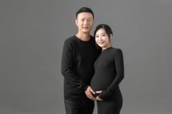 点击看大图 -专注孕妇照亲子照·纪田摄影