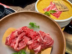 -一绪に和牛寿喜烧(罗湖益田假日店)