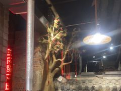 -破瓦寒窑·地摊烤羊排