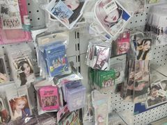 -Love Star追星馆(上海大悦城店)