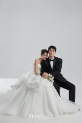 -至臻微拉婚纱摄影