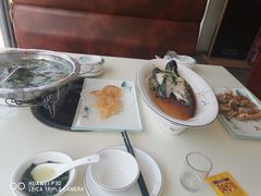 -鑫悦楼煎蟹·16年海鲜大排档