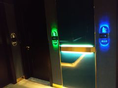 -Ting无边际江景酒店(重庆解放碑云端之眼店)