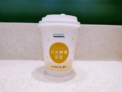 -全家便利店(虹桥路四店)