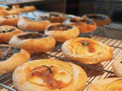 -VERIE BAKEHOUSE