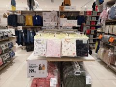 -优衣库(南宁万象城店)