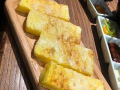 烤吐司-明洞阿姨·韩式酱蟹烤肉·创意料理(三元桥店)