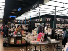 -诚品(信义店)