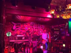 -周庄红庭演艺酒吧