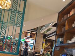 -黄泥岗·地道湖北菜(奥特莱斯店)