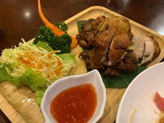 泰式烤鸡-荷花泰菜(东方新天地店)