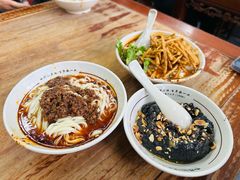 -小谭豆花(西大街店)