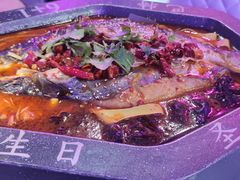 -巴特餐饮6加1音乐餐吧·新疆菜