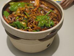 -老码头黑皮肘子锅包肉(赣水路店)