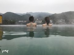 -海兰云天度假区温泉