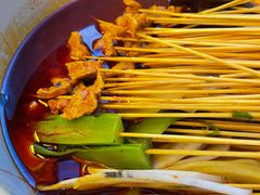 -拈签一笑黄牛肉辣卤串串