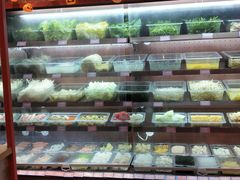 -小蛮椒麻辣烫·麻辣拌(青浦宝龙店)