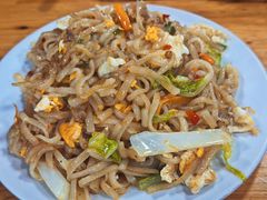 -宏兴烤鱼山庄(宣恩总店)