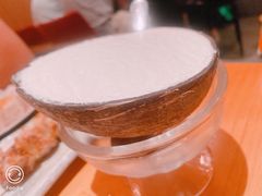 獭祭冰激凌-鸟啸酒场 by MIG(长乐路店)
