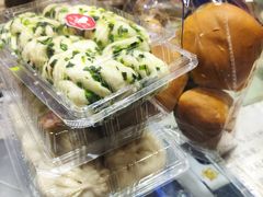 -白玉兰食品甜凤店(合生汇店)