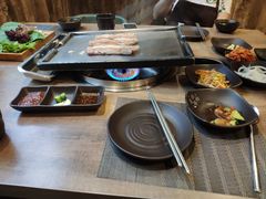 -香猪坊韩国烤肉专属门店(魏公村店)