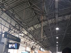 -宝山路(地铁站)